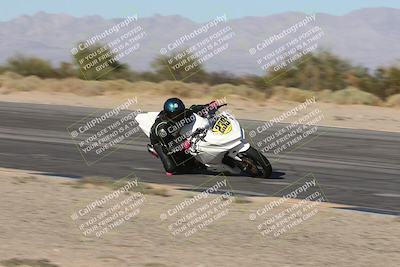 media/Oct-04-2025-CVMA (Sat) [[408bcdd6e4]]/Race 15-Femmewalla-Femmewalla UL/